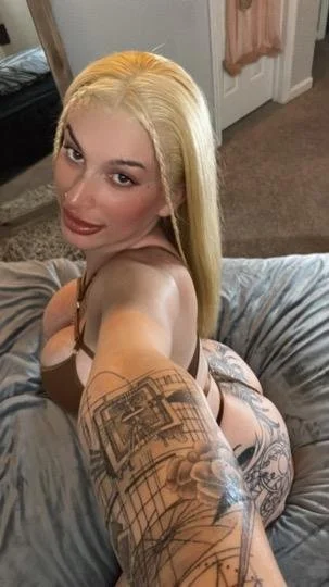 Big booty trans from ATL image 22