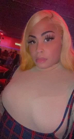 Big booty trans from ATL image 9