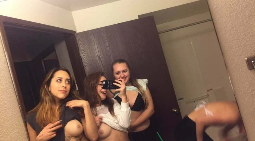 Besties image 4