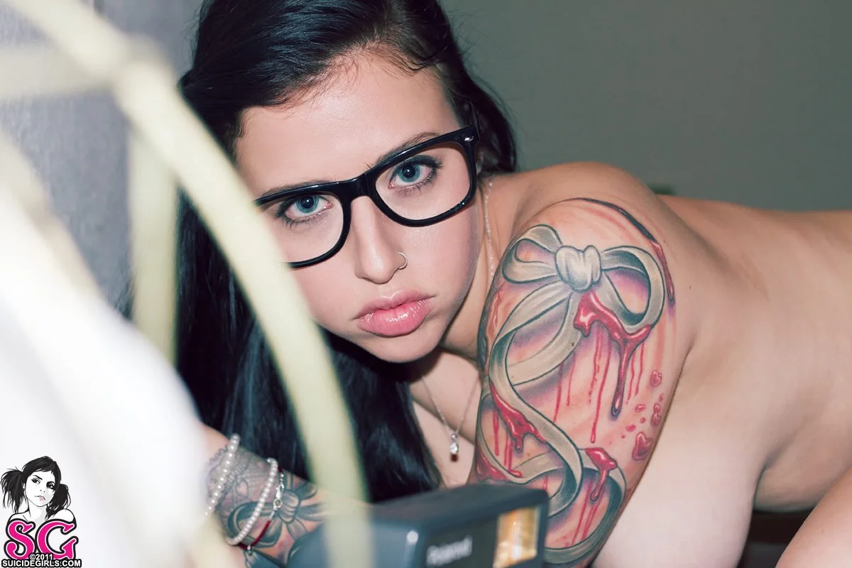 Sash Suicide (Suicide Girls) image 6