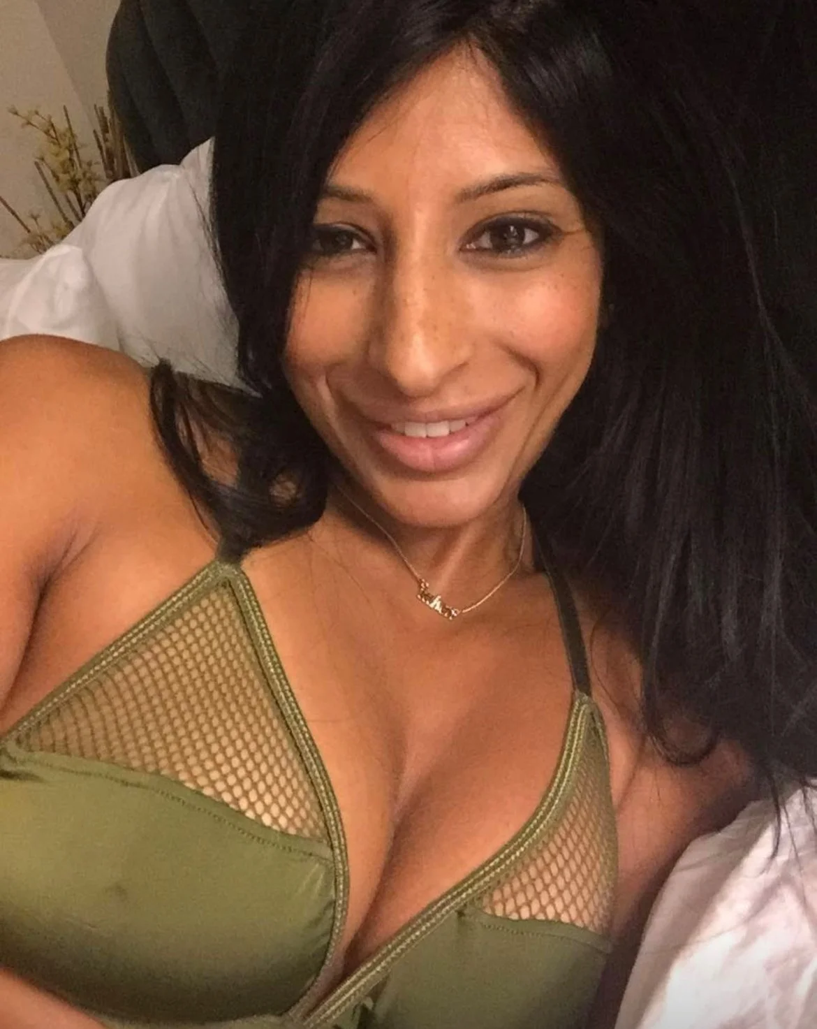Amateur NC slut side part 3 image 12