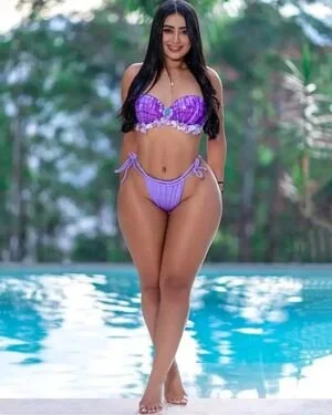 Monica Vallejo image 18