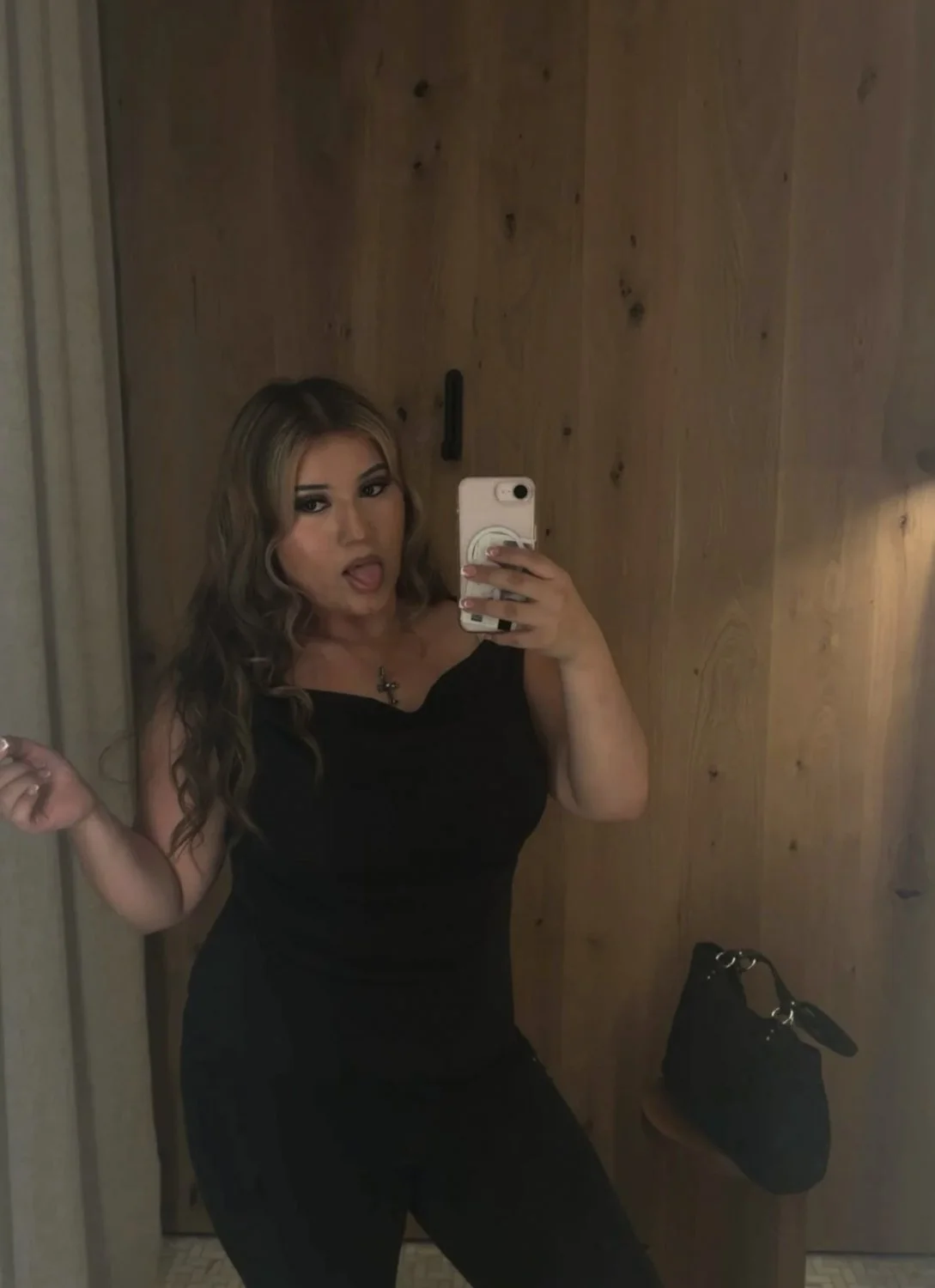 Slutty latina mami got such a nice fuck able face and body image 4