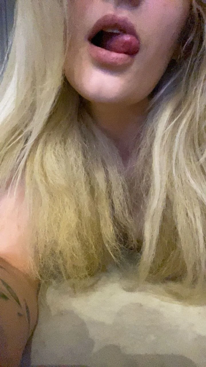 hot blonde turkish slut main image