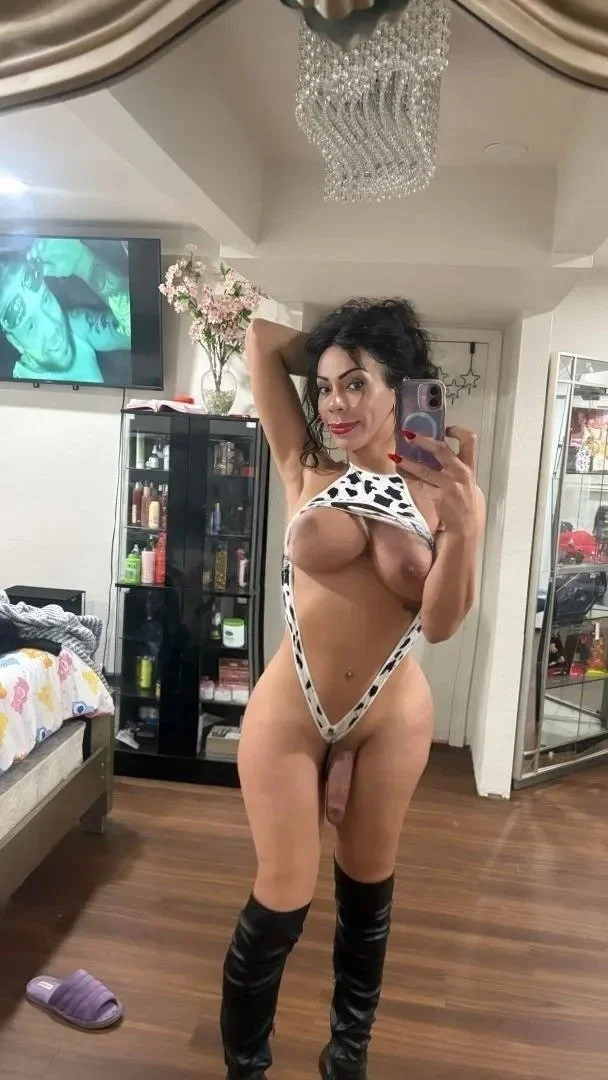 Shemales Girlcock Trans image 4