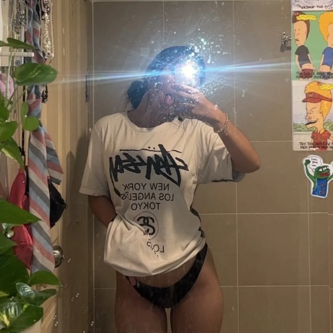 Super Sexy Thai Chick meenanz image 12