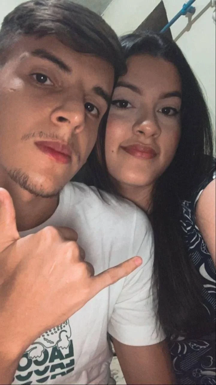 novinha puta 😍🔥 image 3