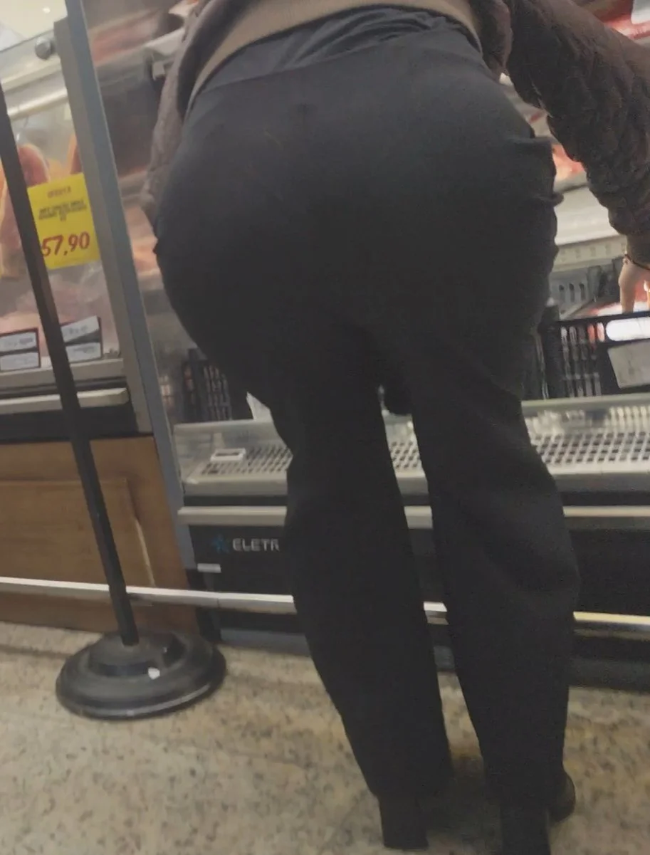 Ass in public 19 ( mature) image 22