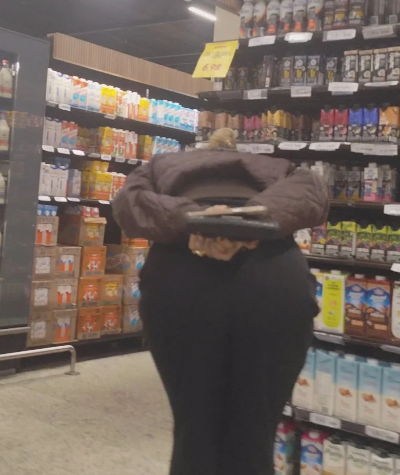 Ass in public 19 ( mature) image 28