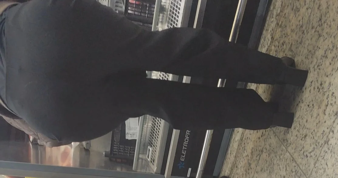 Ass in public 19 ( mature) image 4