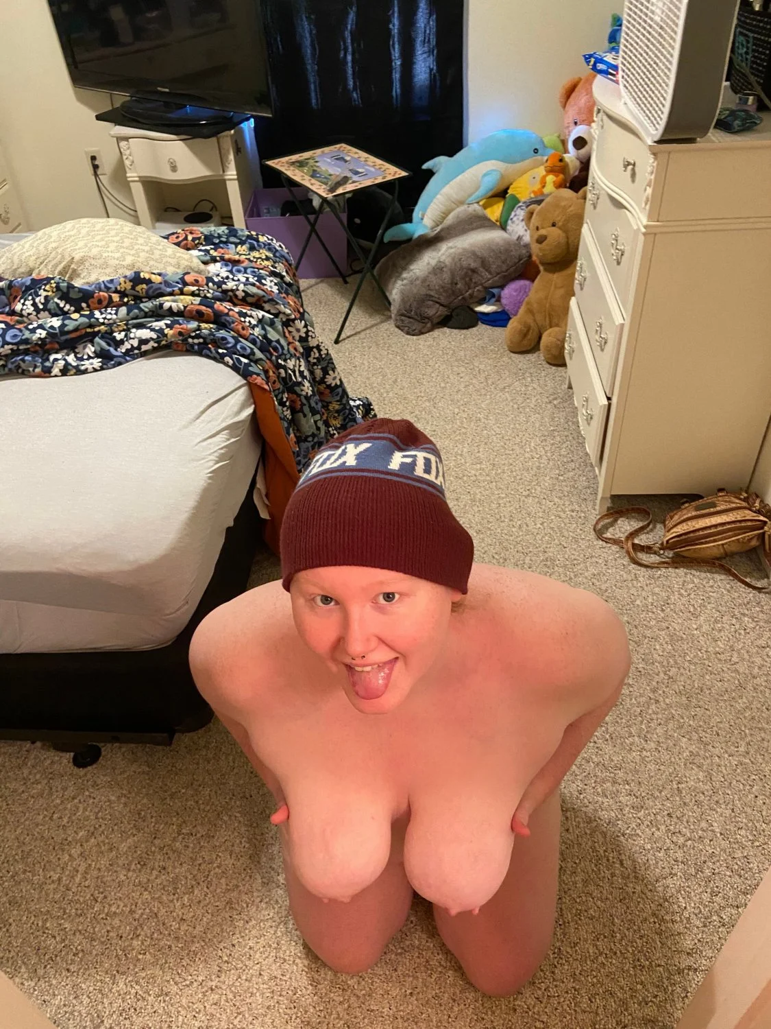 Tall Redhead PAWG with a Jiggly Ass image 2