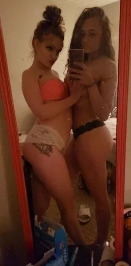 Small white whore image 10