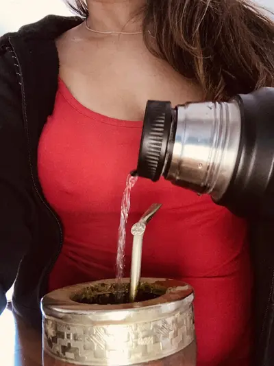 Argentina flaca novia culona rica + cumiada de leche cum corrida cover image