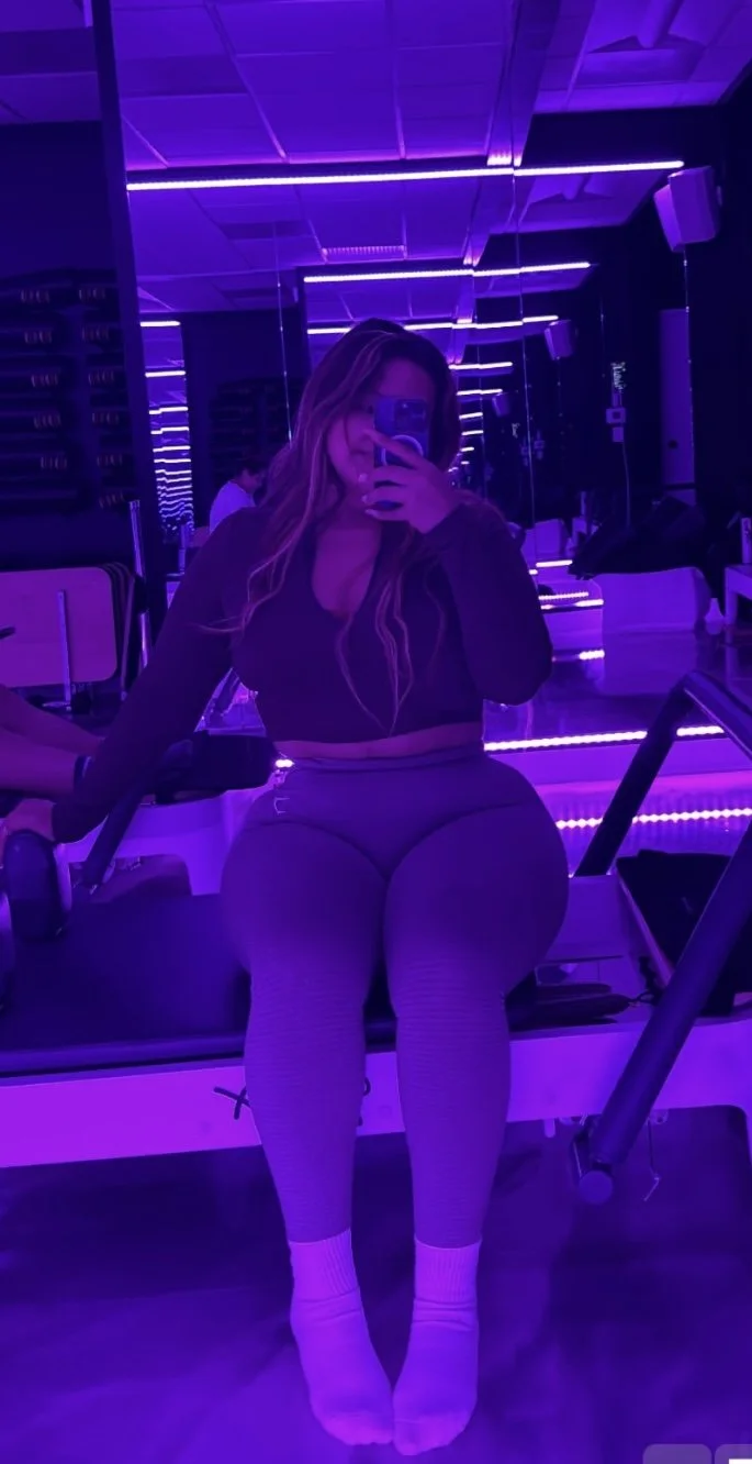 Insta baddie Ana image 17