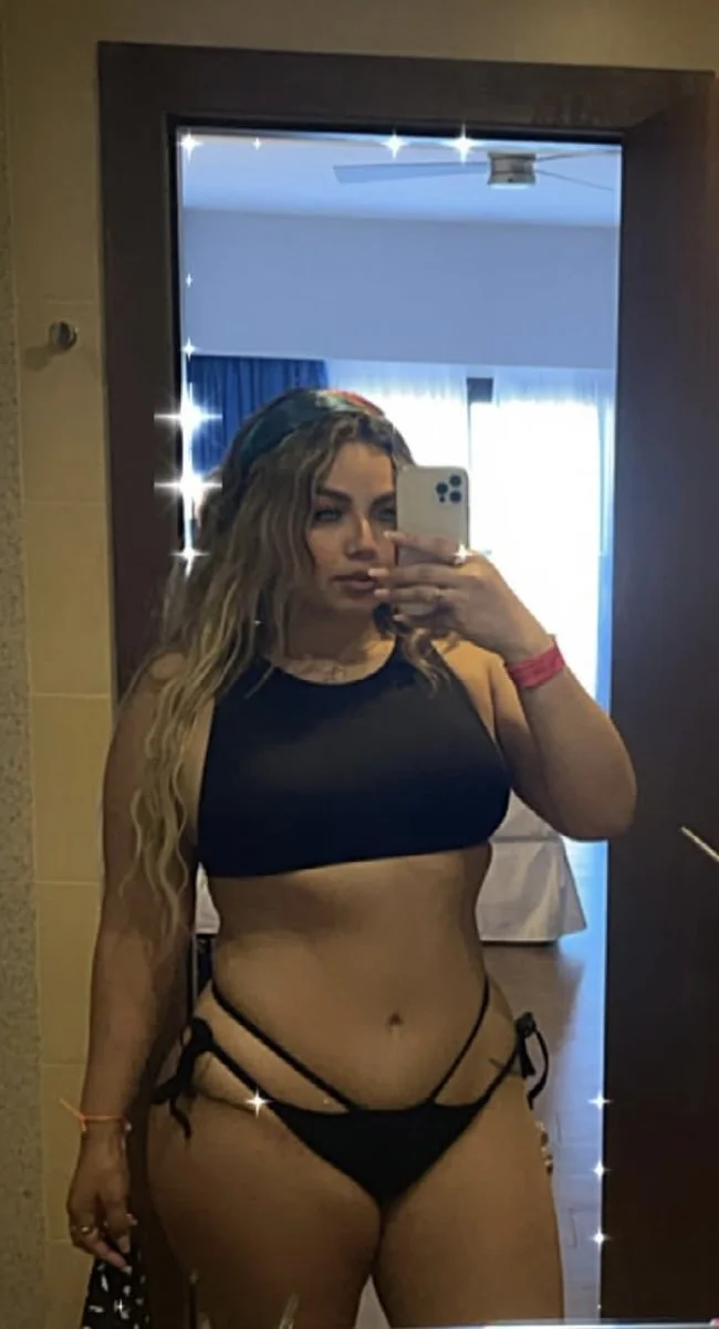 Insta baddie Ana image 2