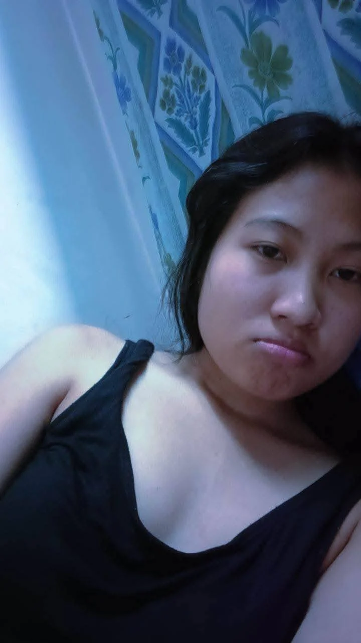 Nepali viral sexy girl Prama Magar only photos (Comment for the videos ) image 4