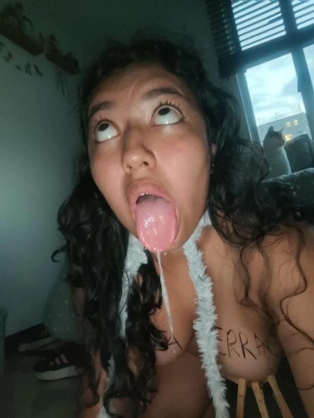 Puta humillada y exhibida 😈 image 2