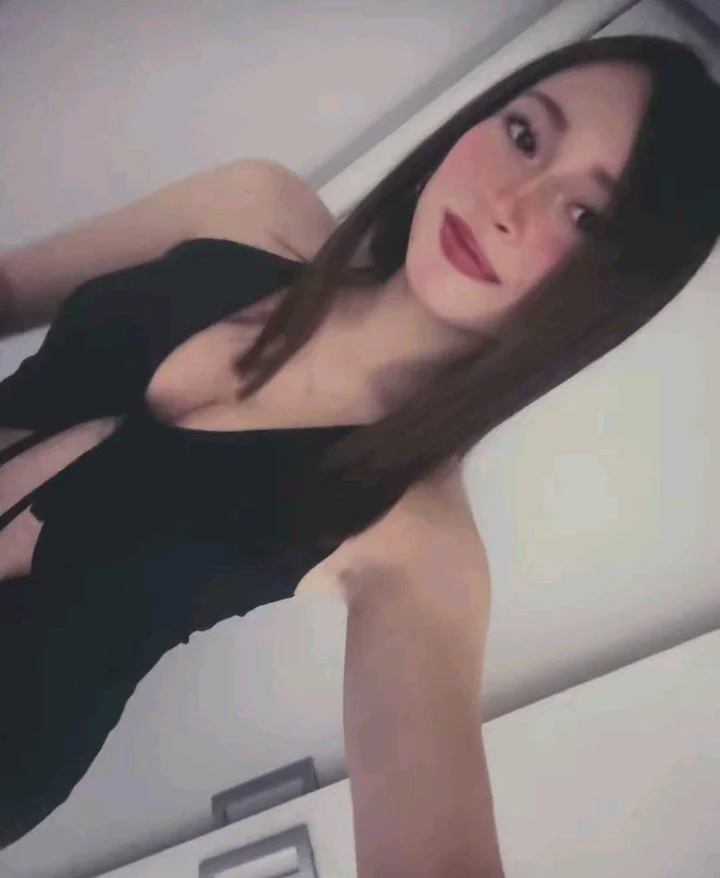 La definición de puta!!😍🥵🔥🍆😍 image 3