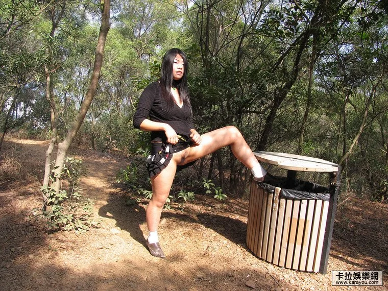 Chinese amateur girl 26 image 12