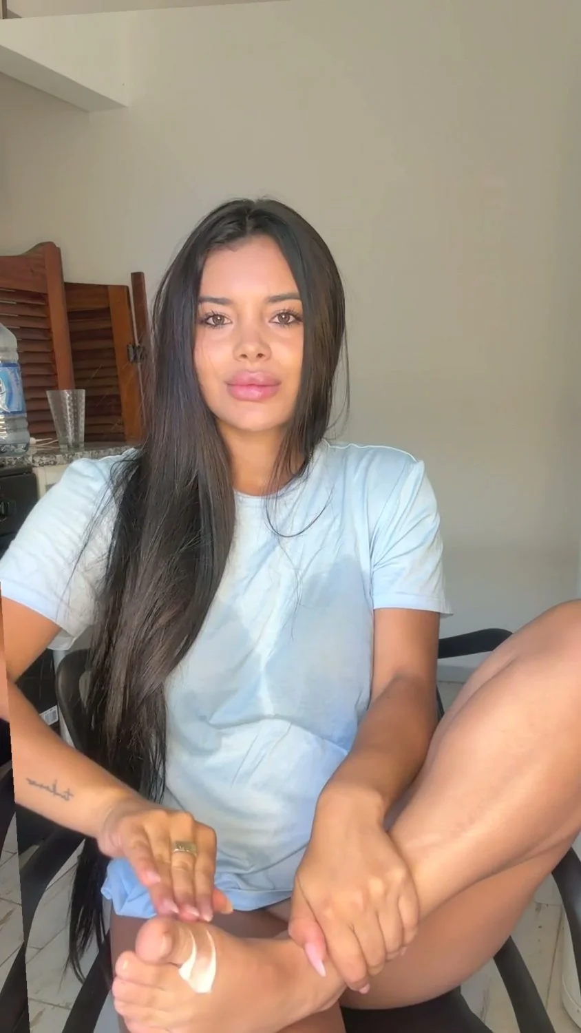 🔞 naked petite body titfuck horny nude squirt 🫦😈 Check my OF image 5
