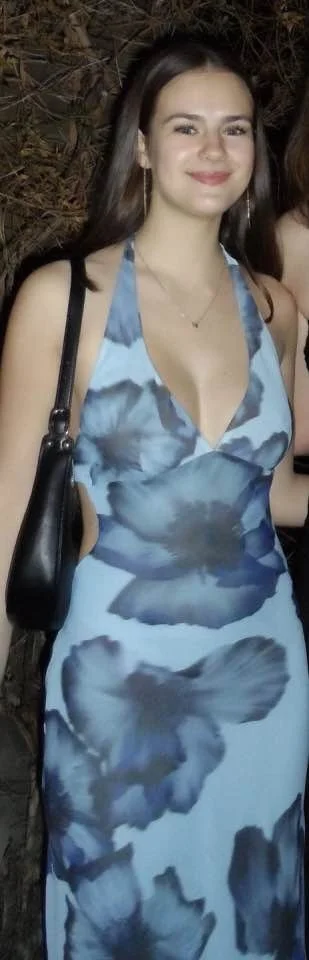 British slut Nicole lost in IRL game image 19
