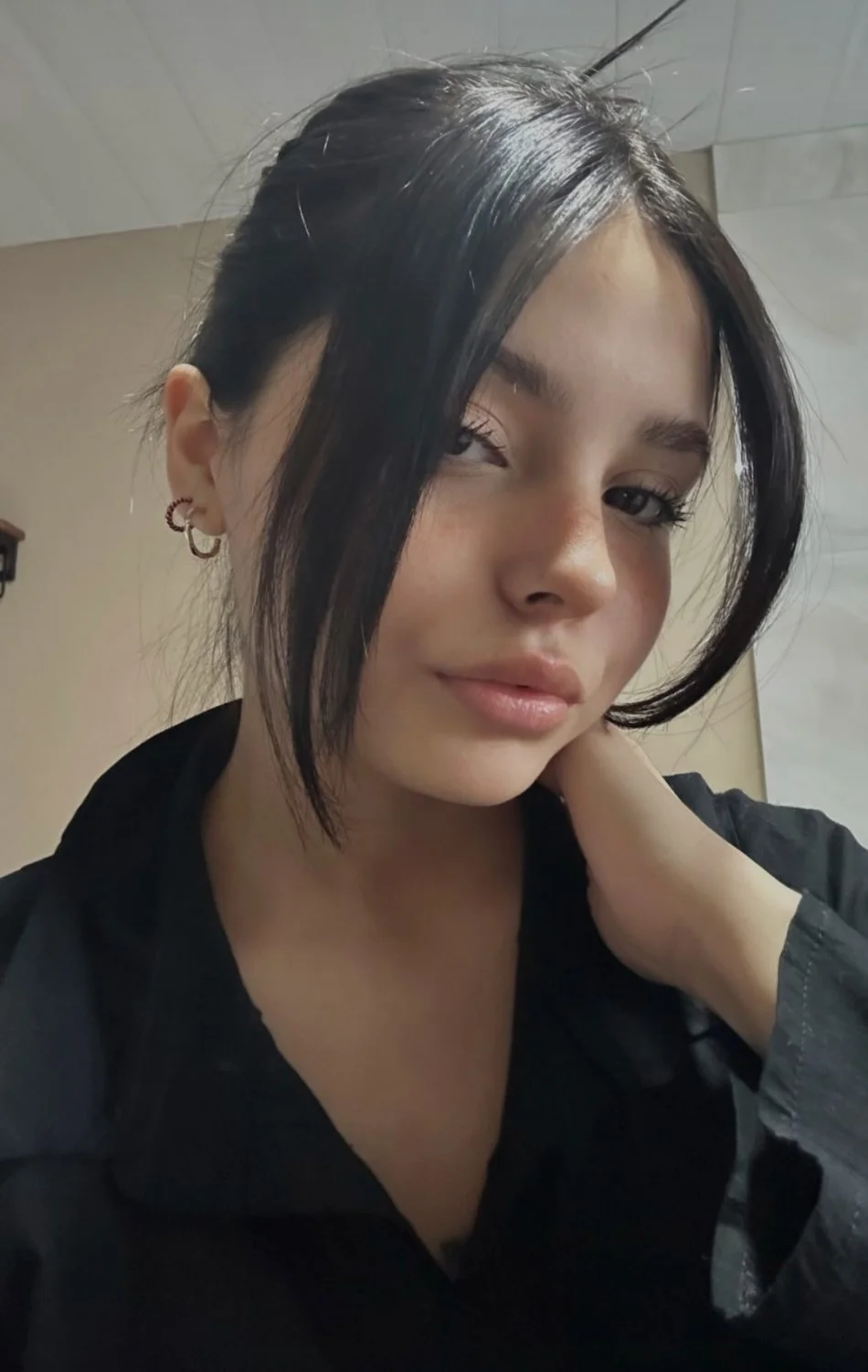Gorgeous Latina shows off her perfect body image 25