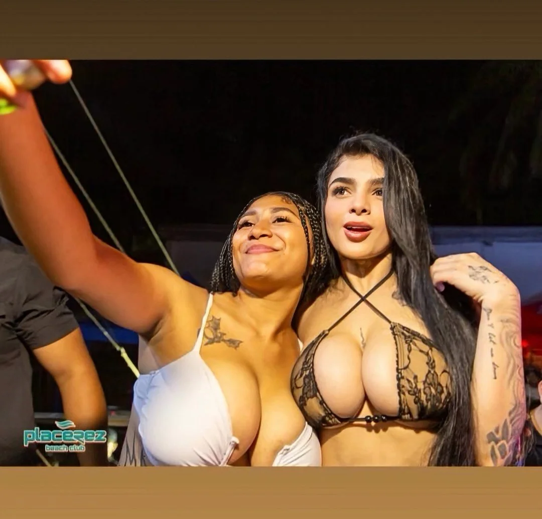 Tiene las tetas más grandes que las de karely main image
