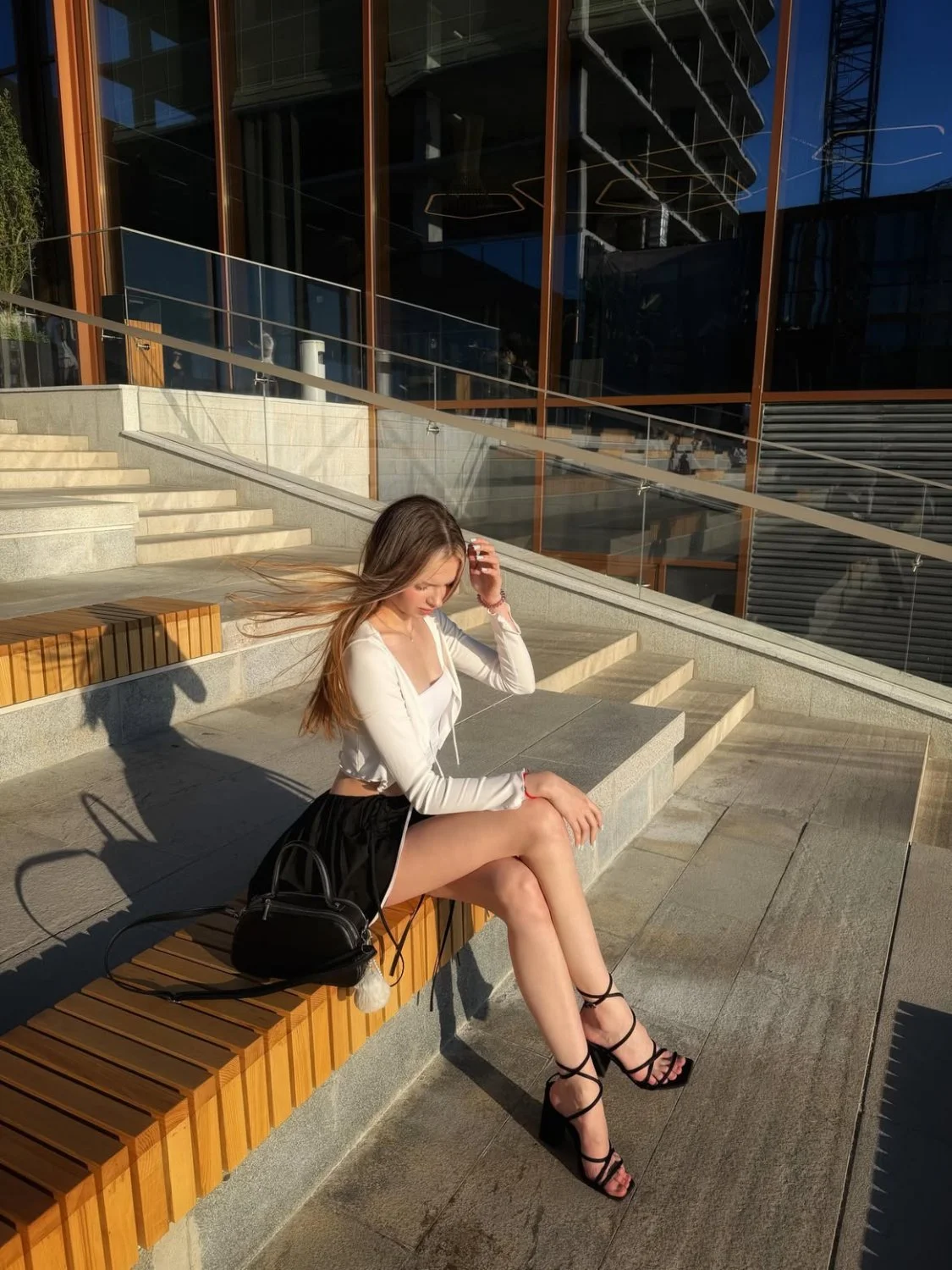 Sexy long feet image 4