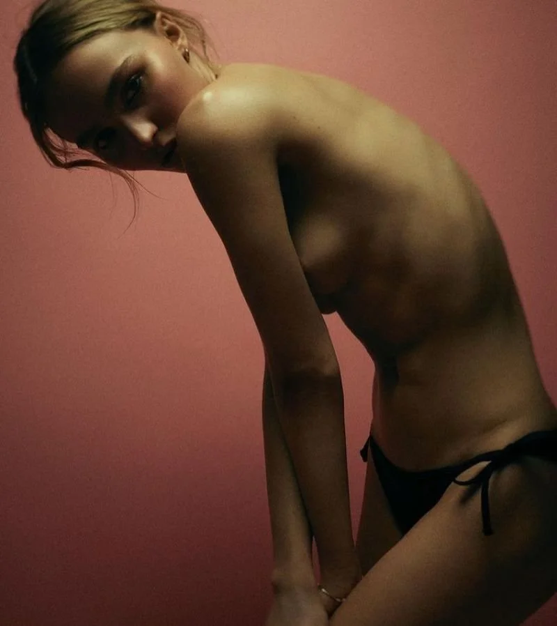 Lily the slut image 6