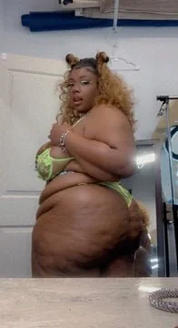 juggs-n-ass-v0-ntz4mcd0jlnf1 image 2