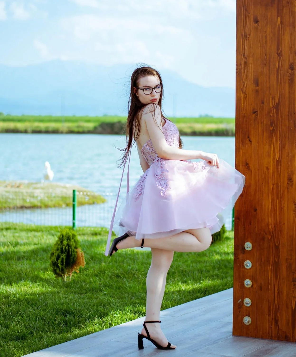 Thick Romanian snowbunny Emma image 7