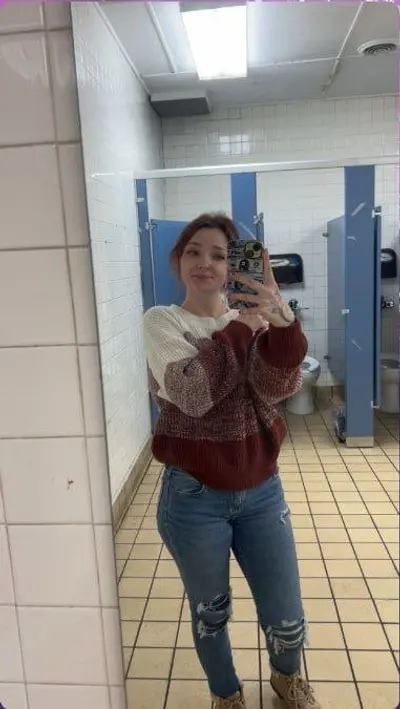 18yo slut leaked by ex cover image