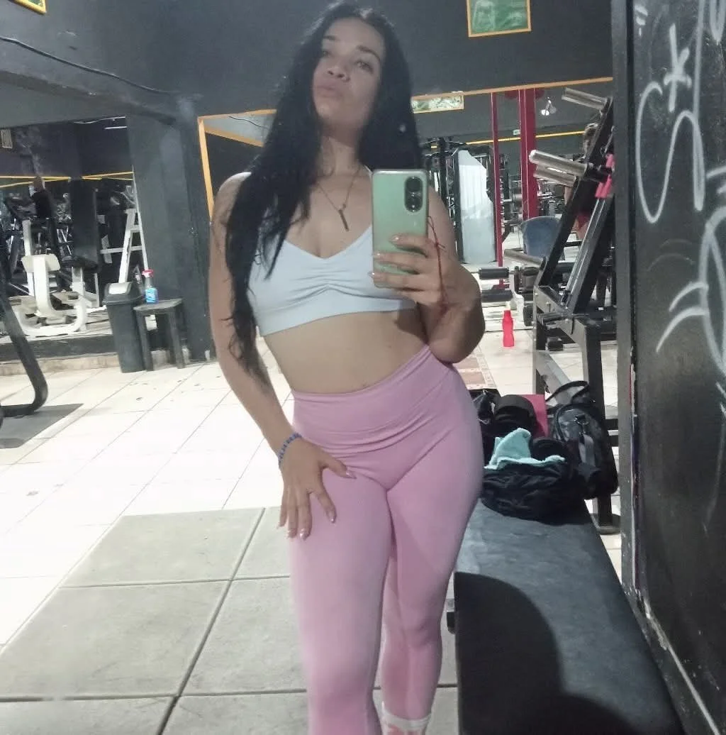 milf en forma image 9