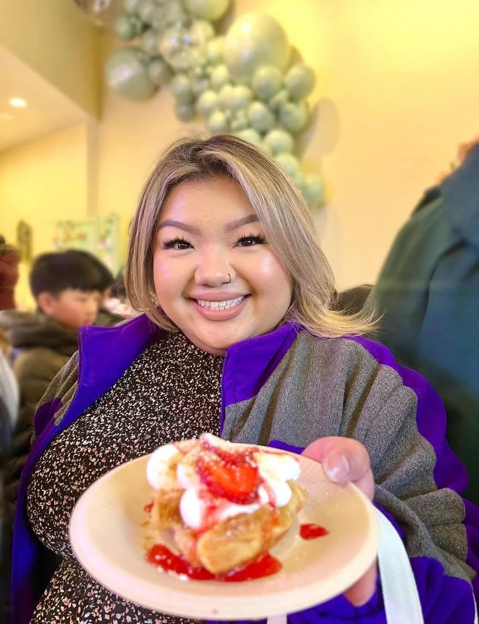 Hmong milf leaks hmu main image