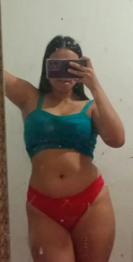 Venha conhecer minha esposinha exibida aspirante a hotwife main image