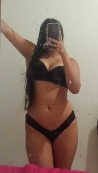 Venha conhecer minha esposinha exibida aspirante a hotwife image 2