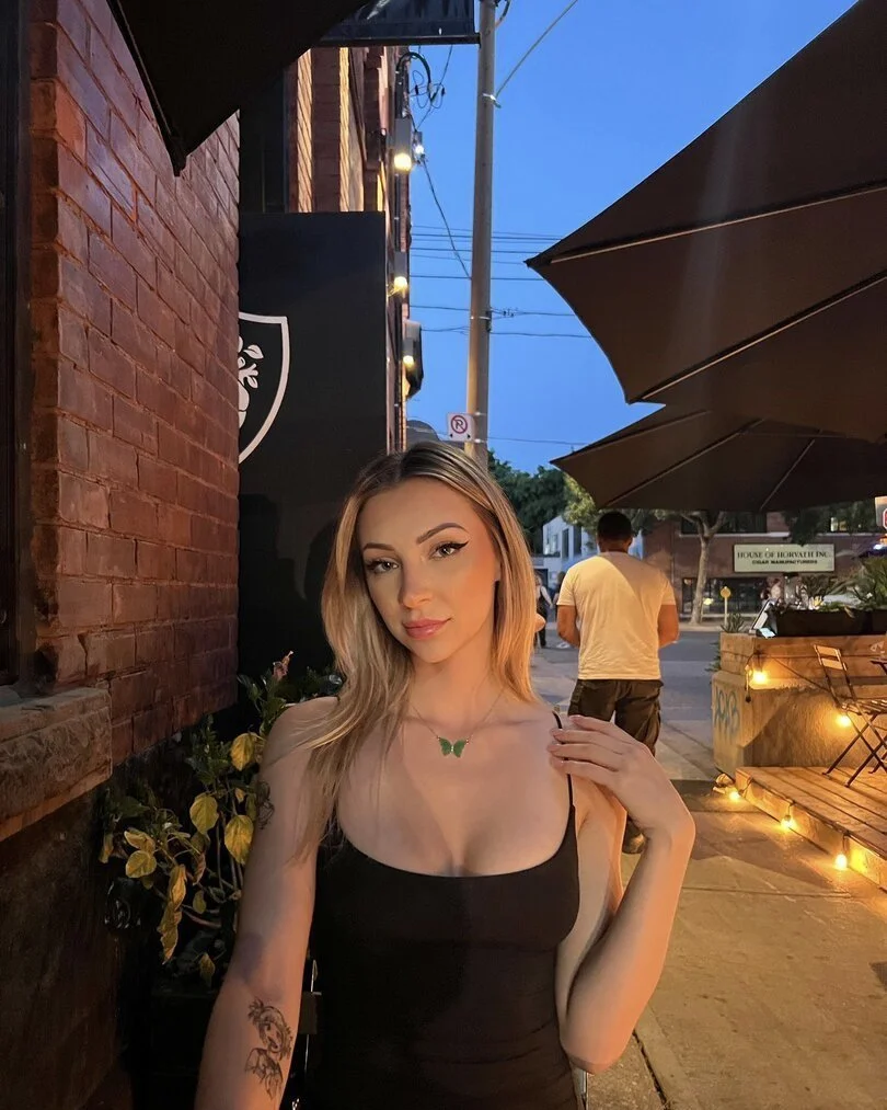 Hot Blond Babe Leaked And Exposed image 20