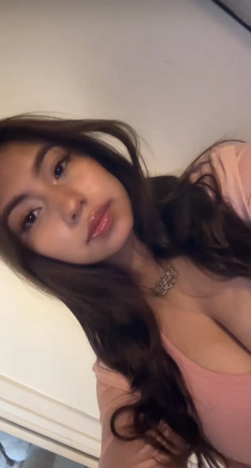 [cum tribute] Big titty teen main image