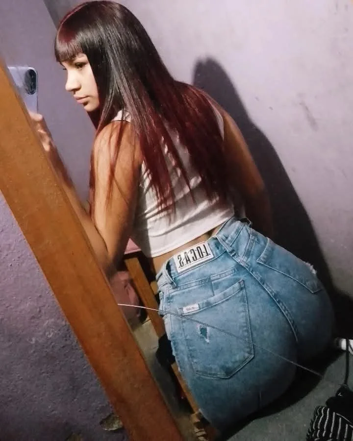 Valen Ponce 🍑🥵 Parte #1 image 8
