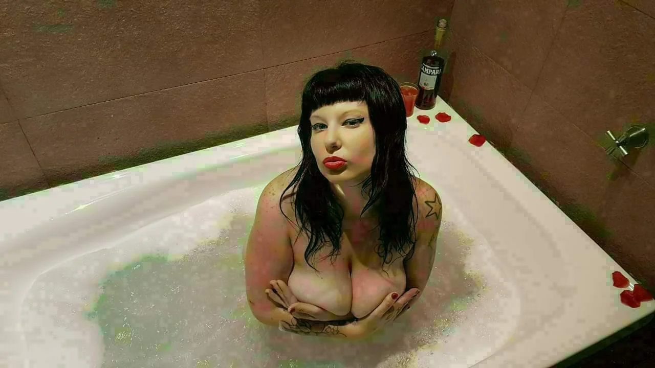 tetuda loca image 2