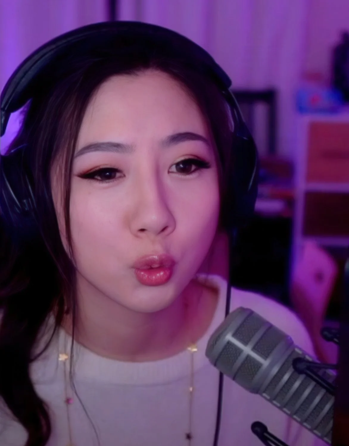 Fuslie [10] image 20