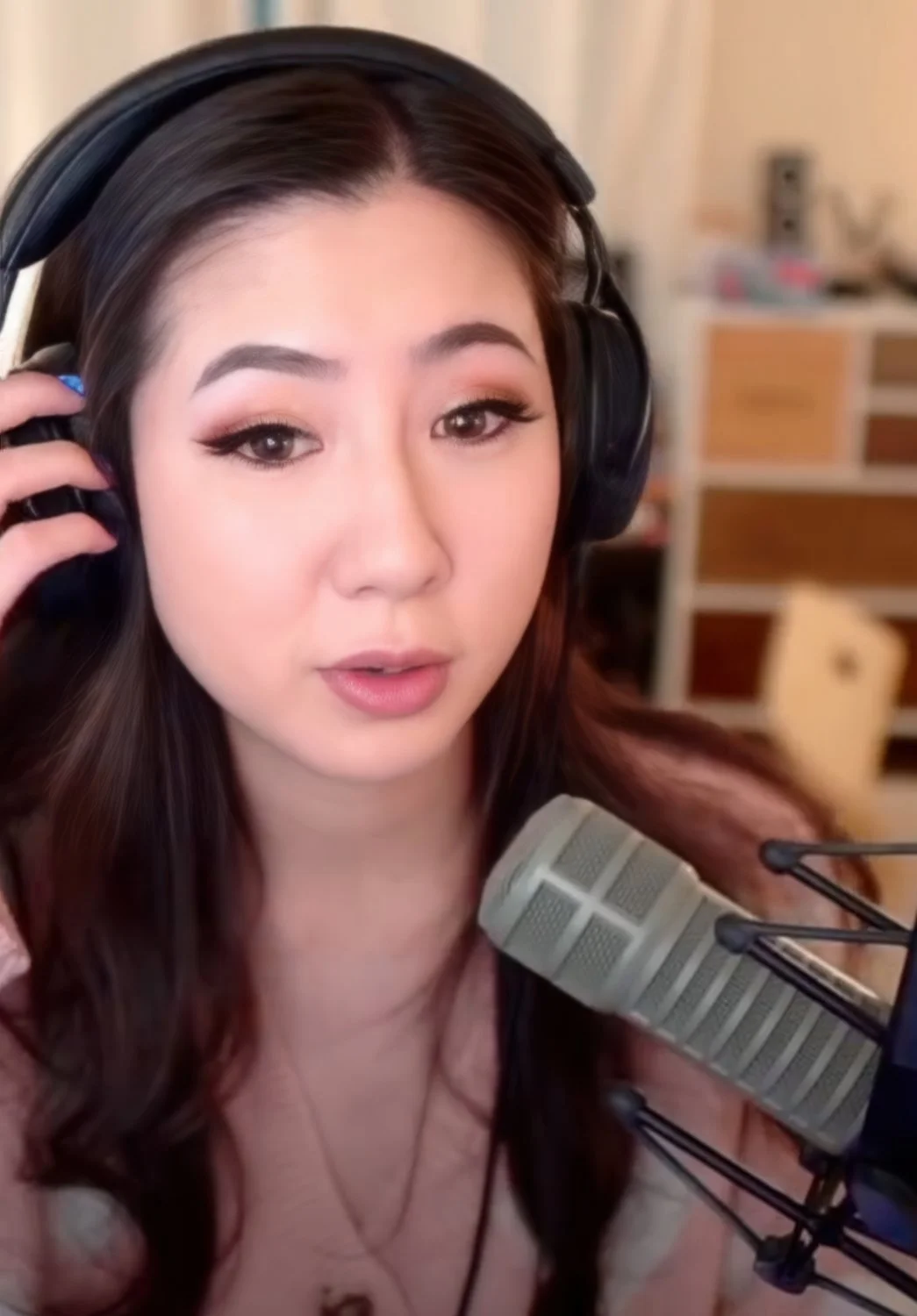 Fuslie [10] image 27