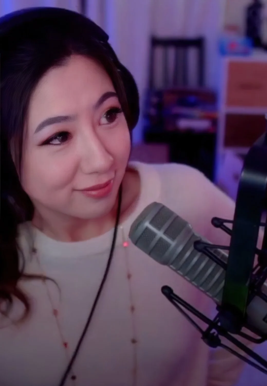 Fuslie [10] image 3