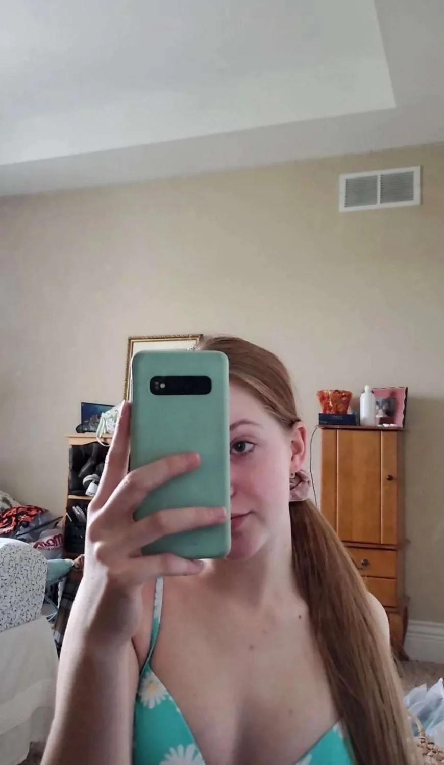 Averi-20-whore image 11