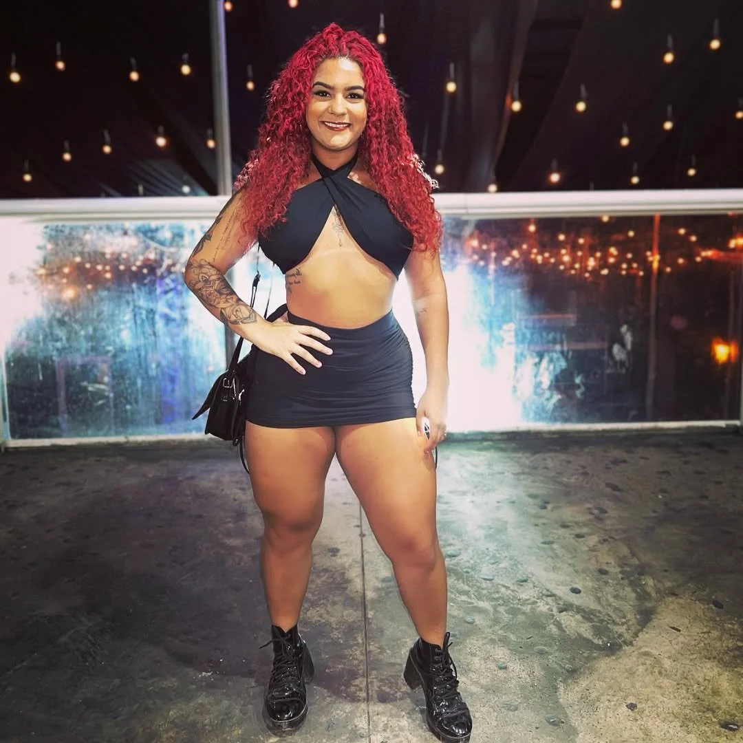 Bîēlly Lïmª Ruiva Deliciosa image 3