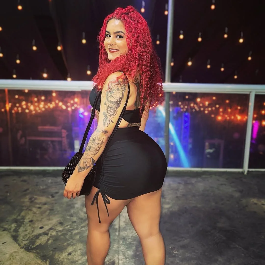 Bîēlly Lïmª Ruiva Deliciosa image 32