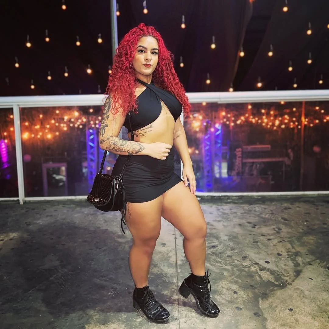 Bîēlly Lïmª Ruiva Deliciosa image 50