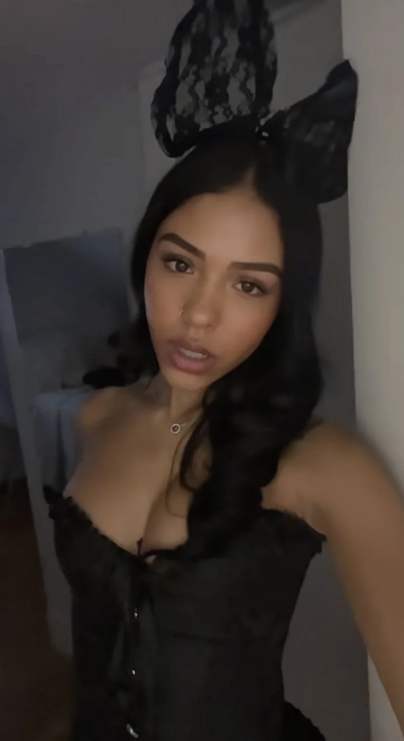 Latina loves showing that she is a slut! (my irl) image 3