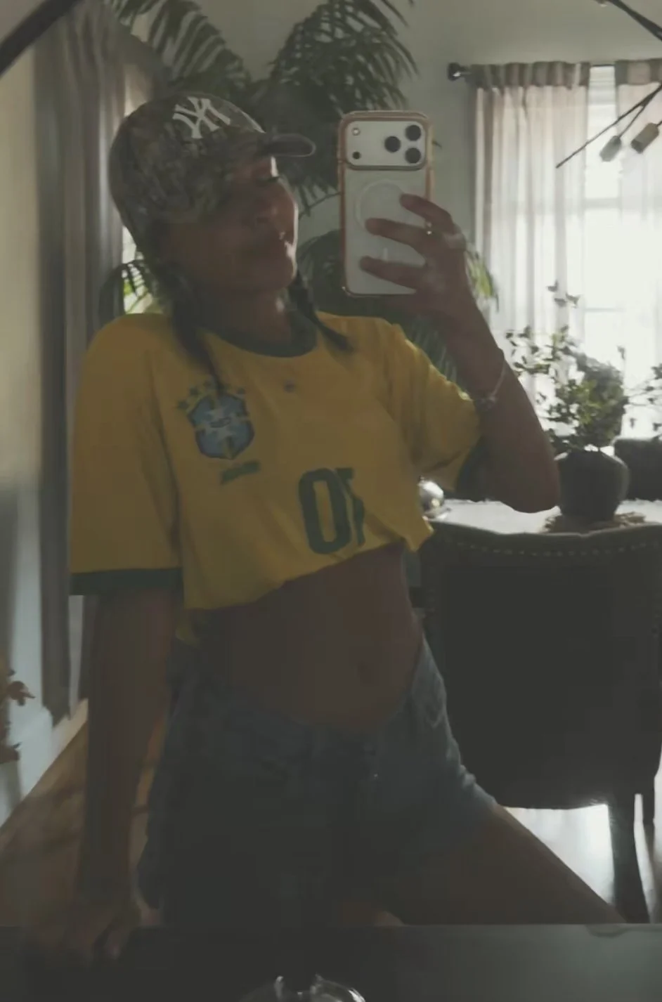 Latina loves showing that she is a slut! (my irl) image 4