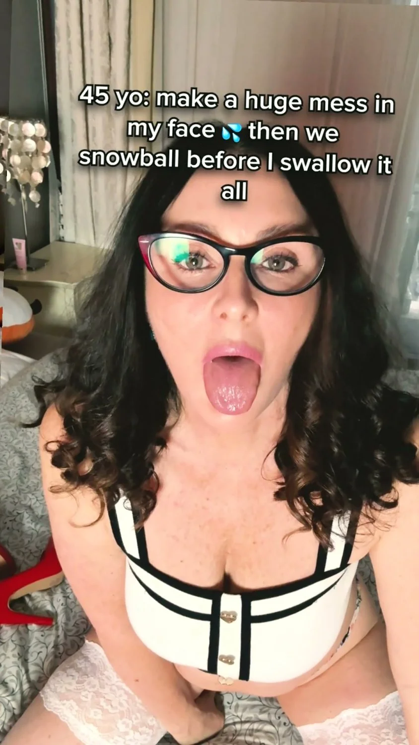 🔞 wild big boobs nude slut riding cock dripping 😈💦 See OF image 5
